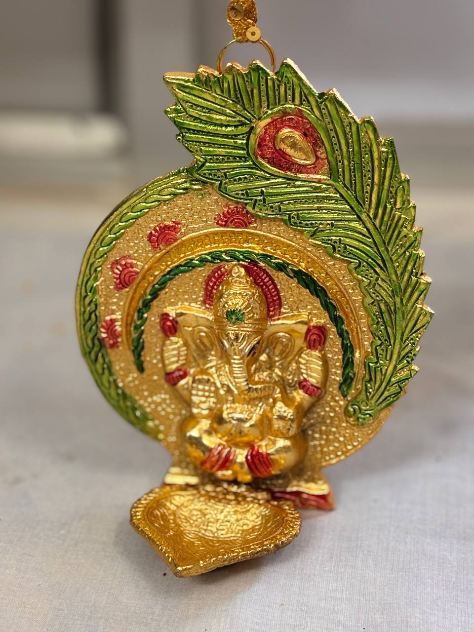 શણગારેલા કપ ટીપો સ્ટેન્ડ