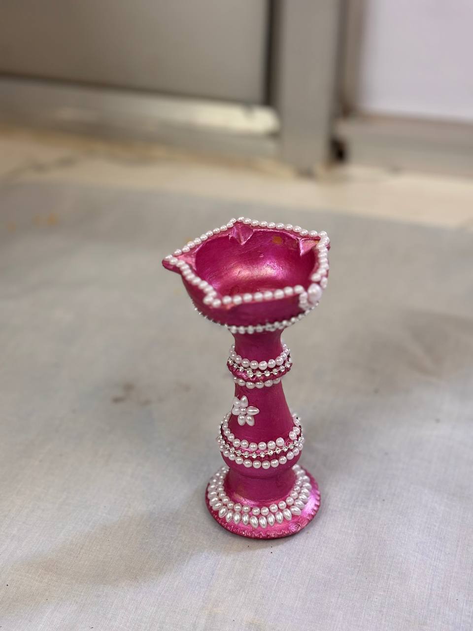 મોરપંખ શણગાર પેન.